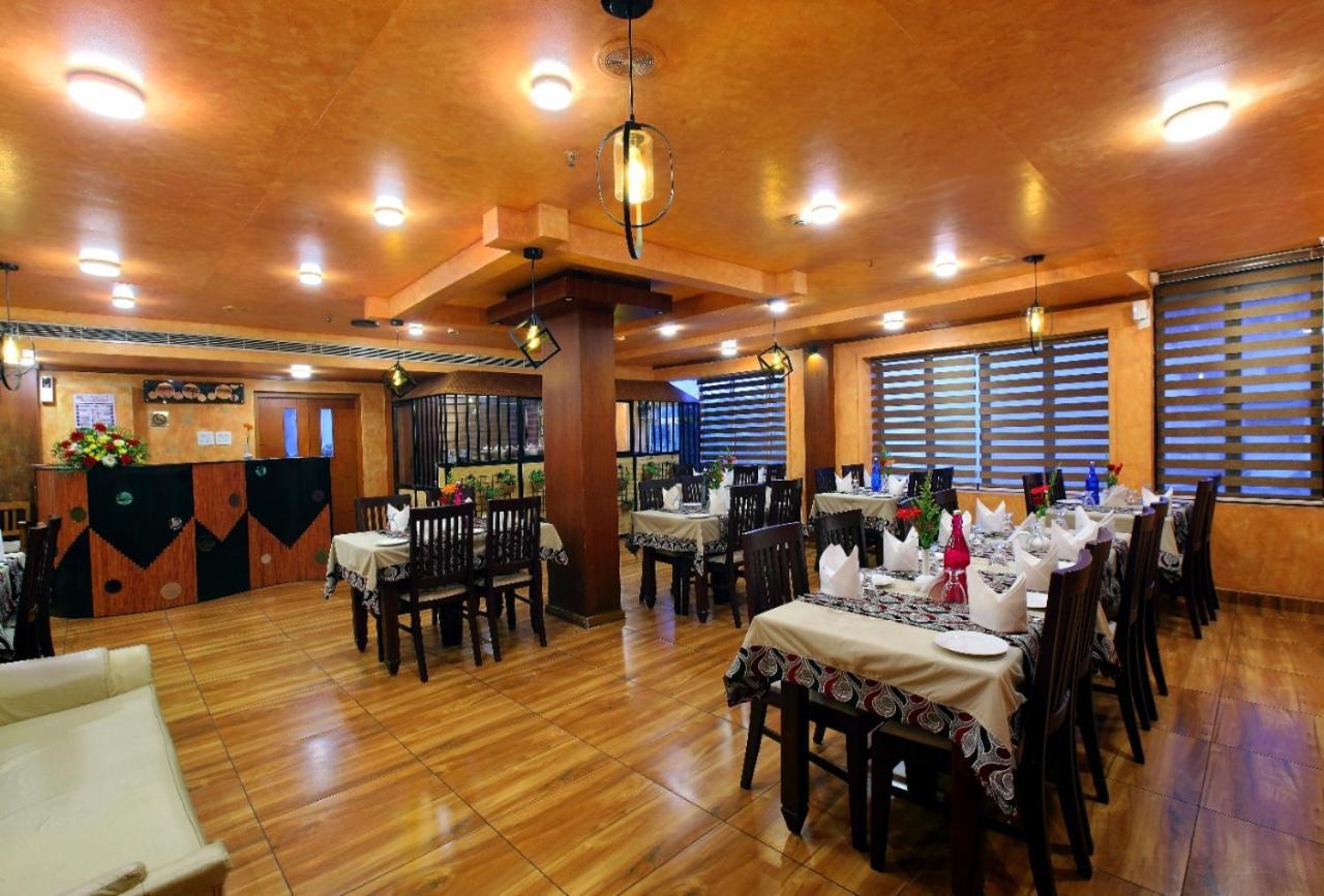 Sreevalsam Residency Kulanada Hotel Tamarakulam Exterior photo
